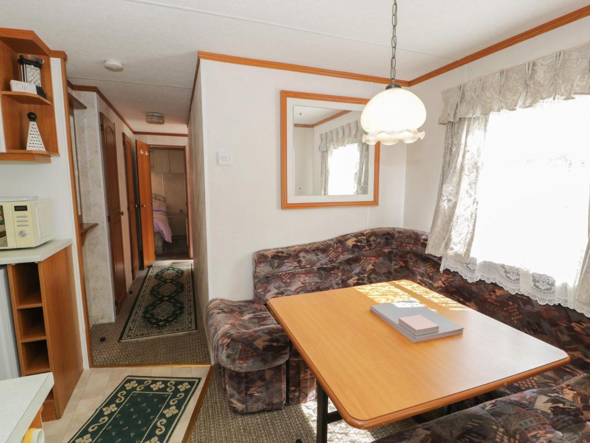Fron Dderw Caravan Holyhead Extérieur photo