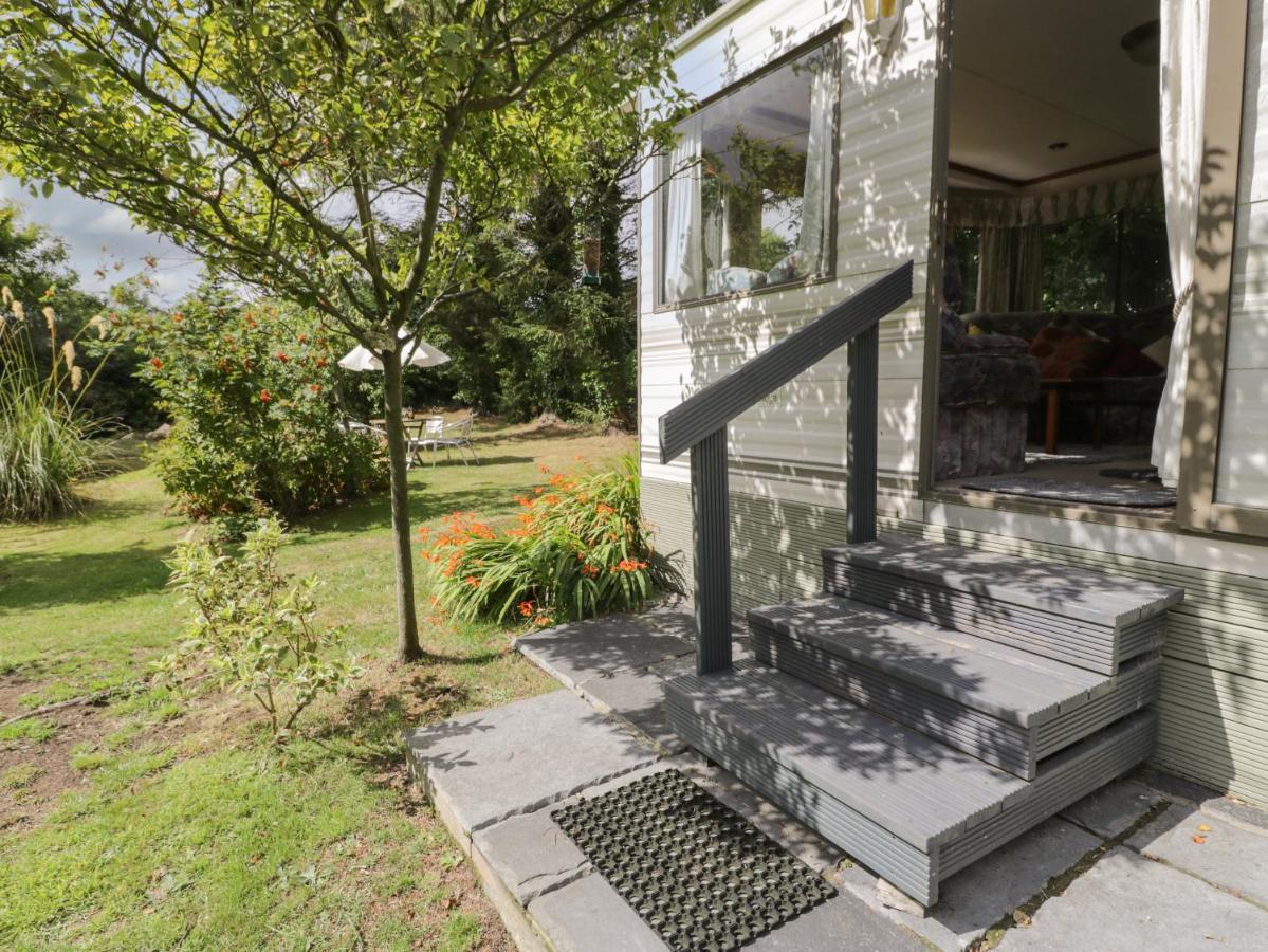 Fron Dderw Caravan Holyhead Extérieur photo