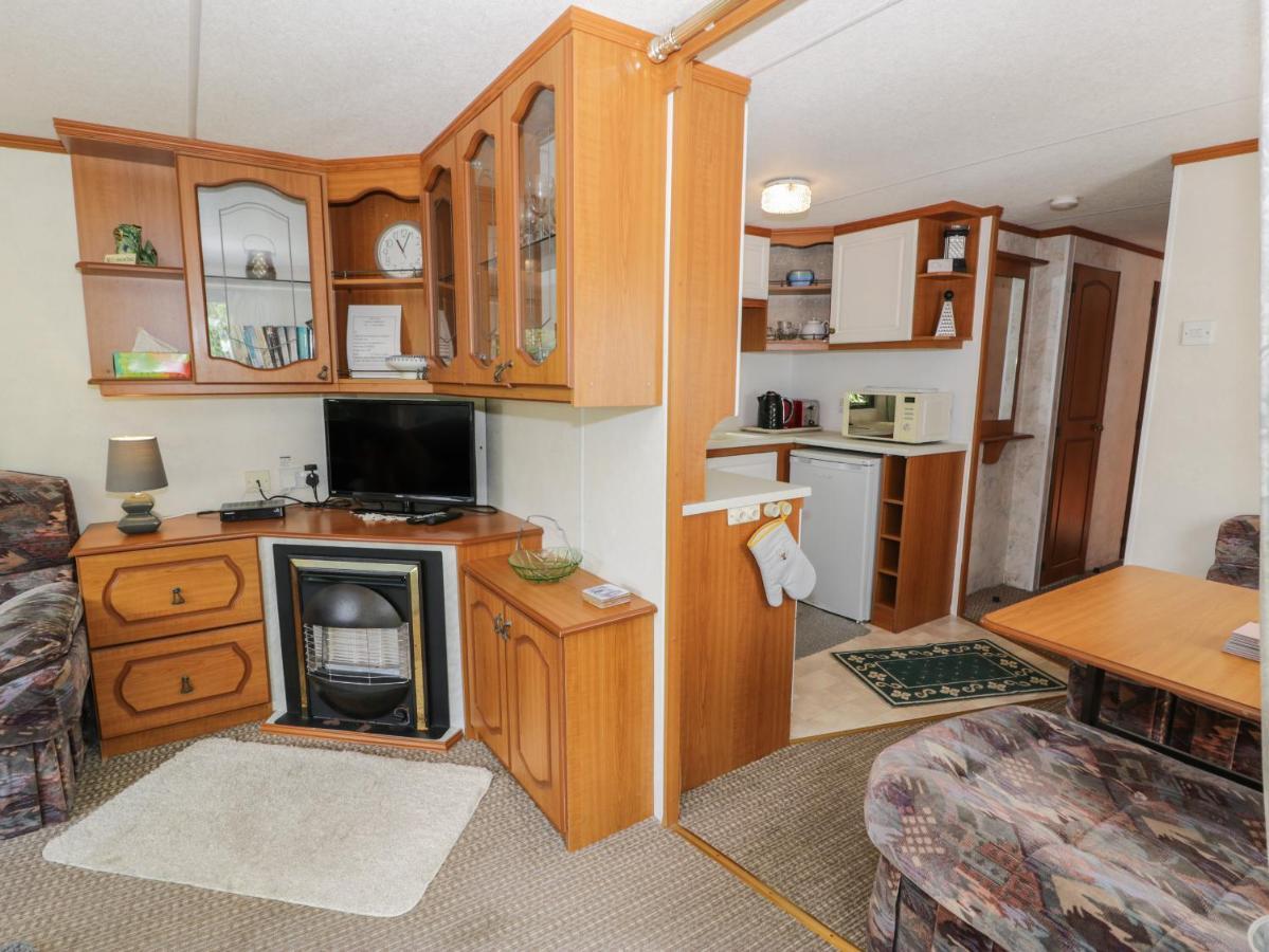 Fron Dderw Caravan Holyhead Extérieur photo