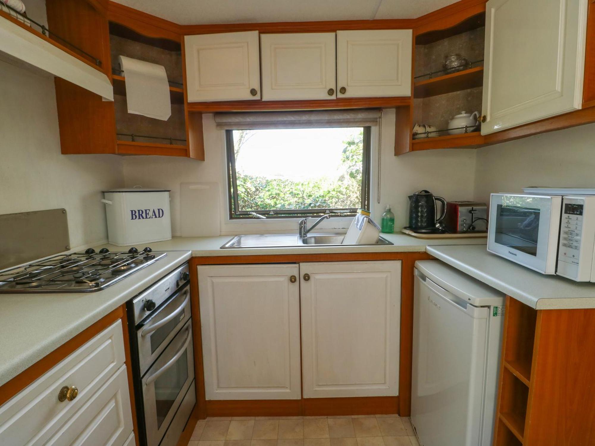 Fron Dderw Caravan Holyhead Extérieur photo